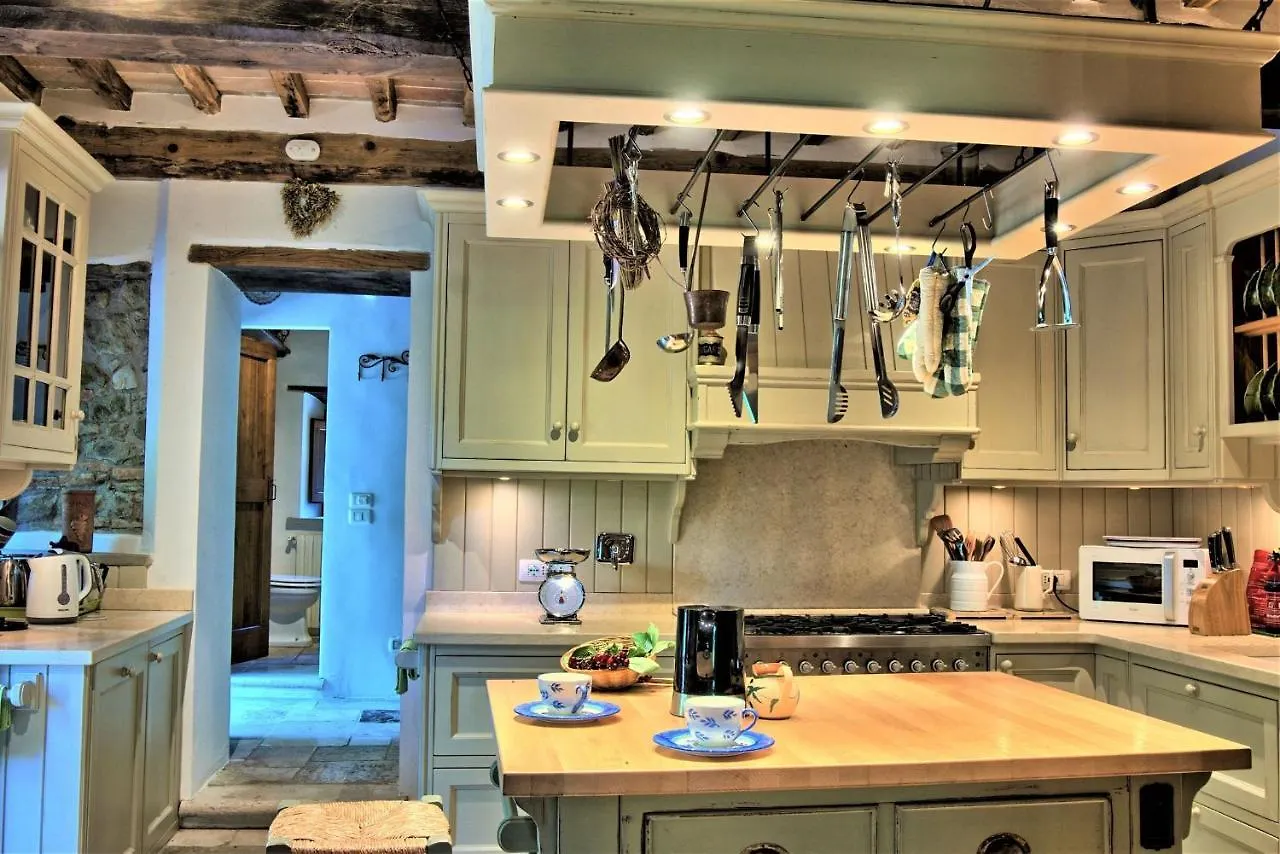 Villa Cretole Monterchi 0*,  Italy